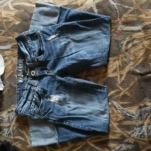 Hydraulic capris
